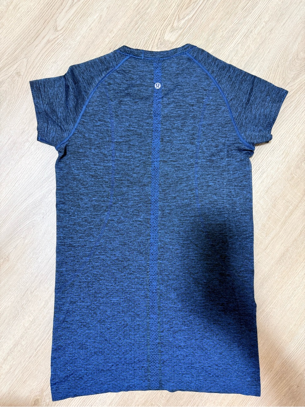 Lululemon Swiftly Tech Short Sleeve Crew Tee Size 8 Blue Heathered